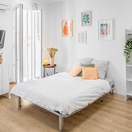 Le Chat Orange Apartment โอบาญ ภายนอก รูปภาพ